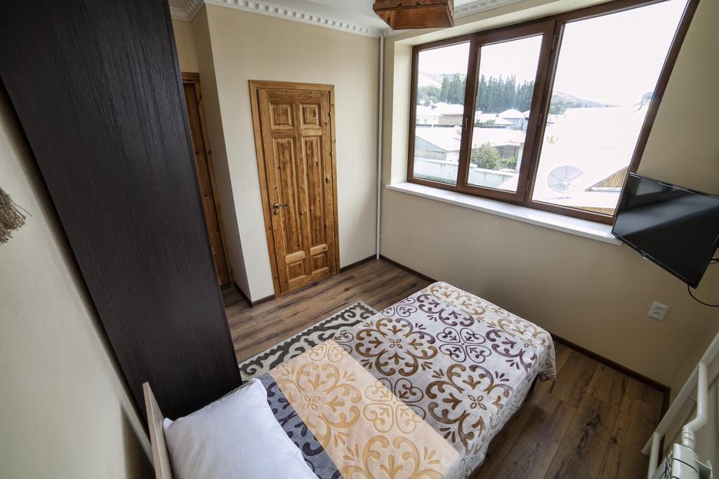 Ethno Boutique Hotel Osh Habitación foto